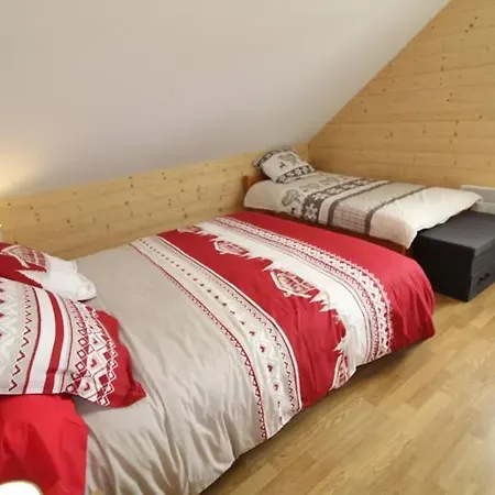 Avec Mezzanine 4 Etoiles, Saint Mamet, Jusqu'a 10 Couchages, Proche Du De Des Commerces Et Des Pistes De Dans Un Quartier Calme Villa Gerardmer