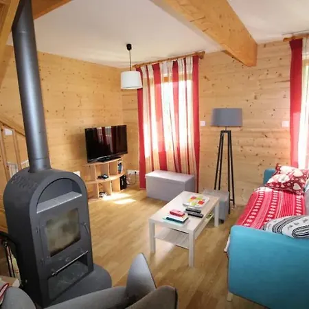 Villa Avec Mezzanine 4 Etoiles, Saint Mamet, Jusqu'a 10 Couchages, Proche Du De Des Commerces Et Des Pistes De Dans Un Quartier Calme Gerardmer