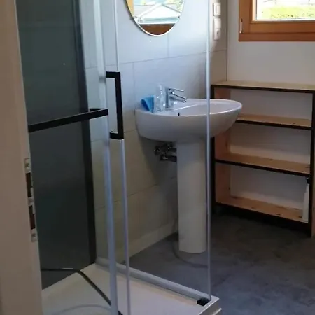 Villa Avec Mezzanine 4 Etoiles, Saint Mamet, Jusqu'a 10 Couchages, Proche Du De Des Commerces Et Des Pistes De Dans Un Quartier Calme