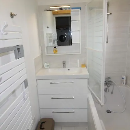 Avec Mezzanine 4 Etoiles, Saint Mamet, Jusqu'a 10 Couchages, Proche Du De Des Commerces Et Des Pistes De Dans Un Quartier Calme ヴィラ