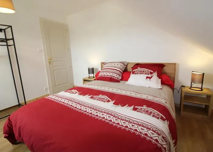 Vila Avec Mezzanine 4 Etoiles, Saint Mamet, Jusqu'a 10 Couchages, Proche Du De Des Commerces Et Des Pistes De Dans Un Quartier Calme Gérardmer